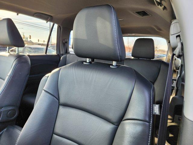 used 2022 Honda Pilot car, priced at $29,498