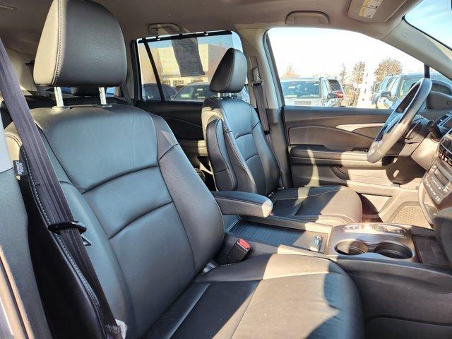 used 2022 Honda Pilot car, priced at $29,498