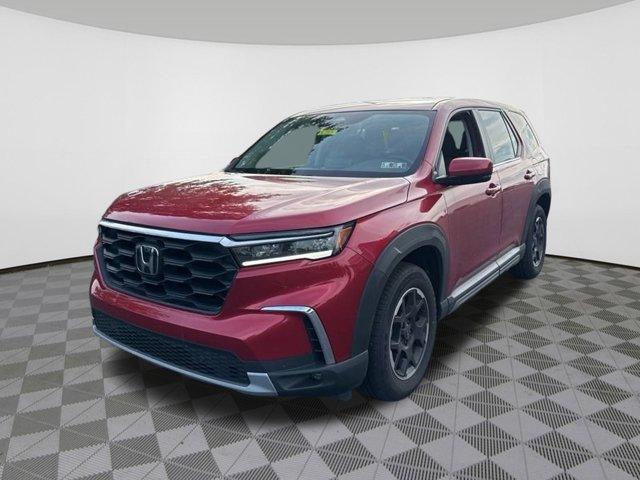 used 2025 Honda Pilot car, priced at $49,998