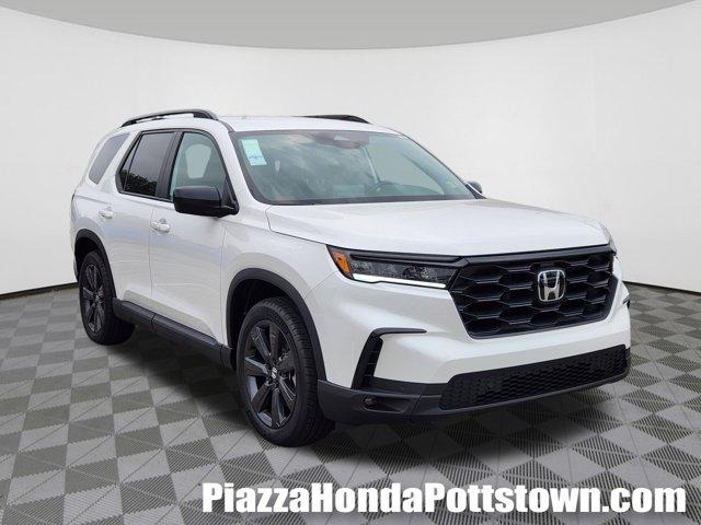 new 2025 Honda Pilot car, priced at $42,222
