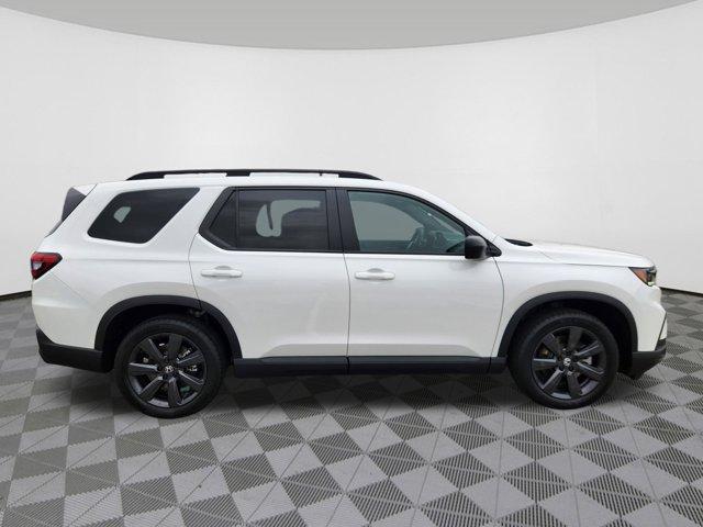 new 2025 Honda Pilot car, priced at $42,222