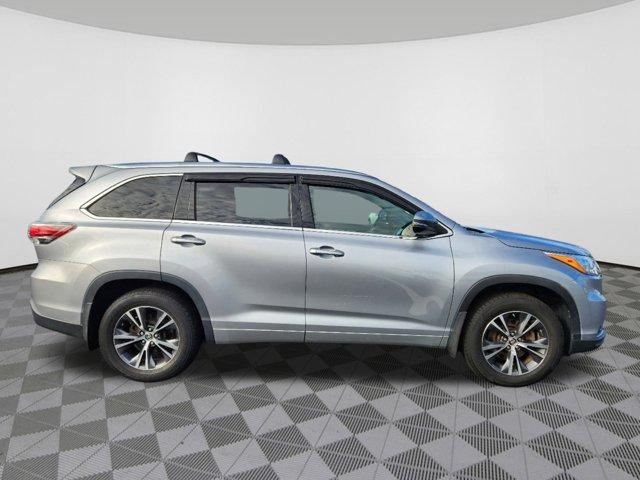 used 2016 Toyota Highlander car, priced at $19,961