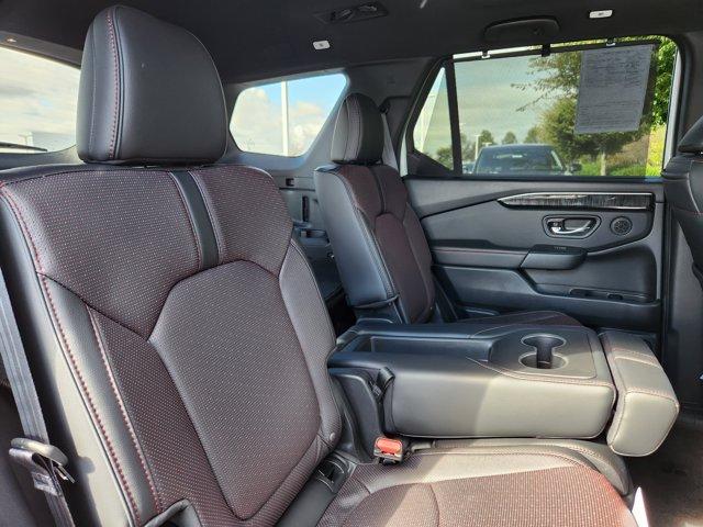 used 2025 Honda Pilot car, priced at $46,997