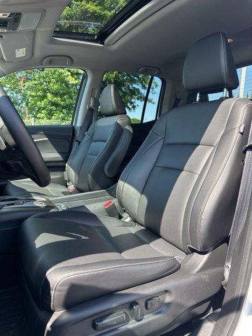 used 2023 Honda Ridgeline car, priced at $37,998