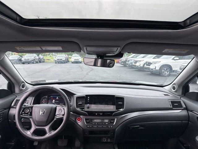 used 2021 Honda Pilot car, priced at $31,498