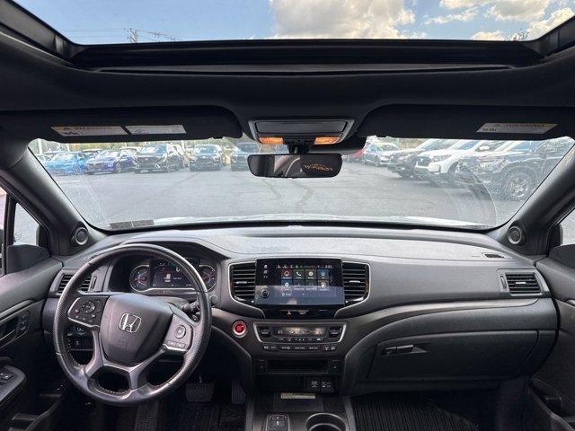 used 2022 Honda Pilot car, priced at $35,998