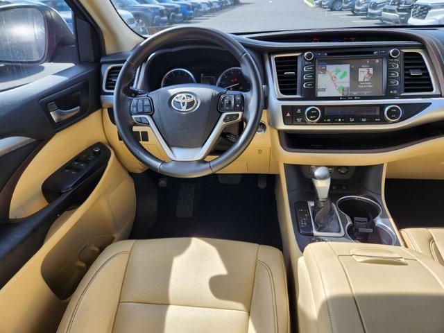 used 2019 Toyota Highlander car, priced at $22,498