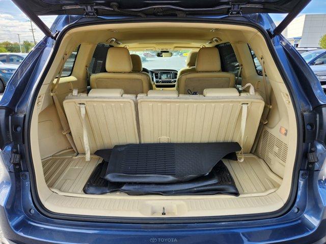 used 2019 Toyota Highlander car, priced at $22,498