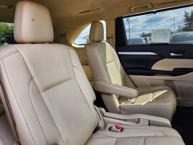 used 2019 Toyota Highlander car, priced at $22,498