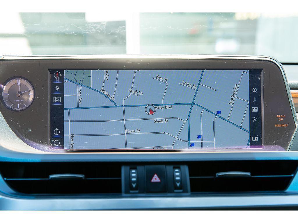 used 2019 Lexus ES 300h car, priced at $20,699