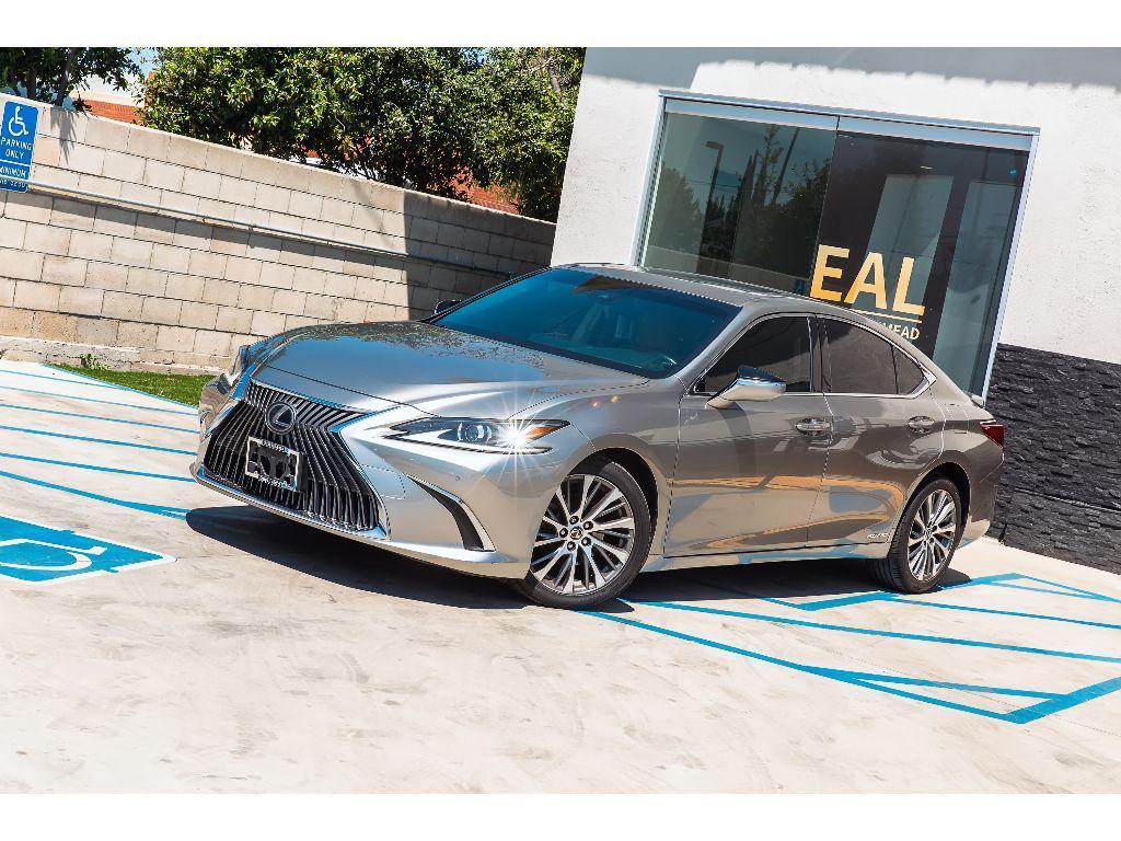 used 2019 Lexus ES 300h car, priced at $20,699