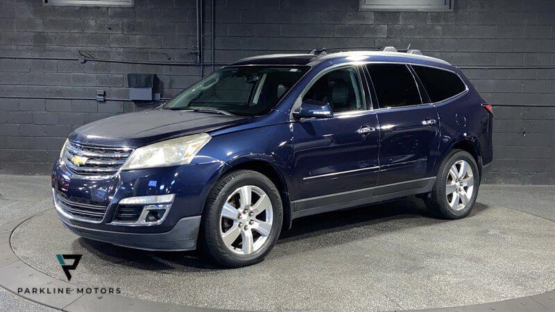 used 2015 Chevrolet Traverse car, priced at $7,000