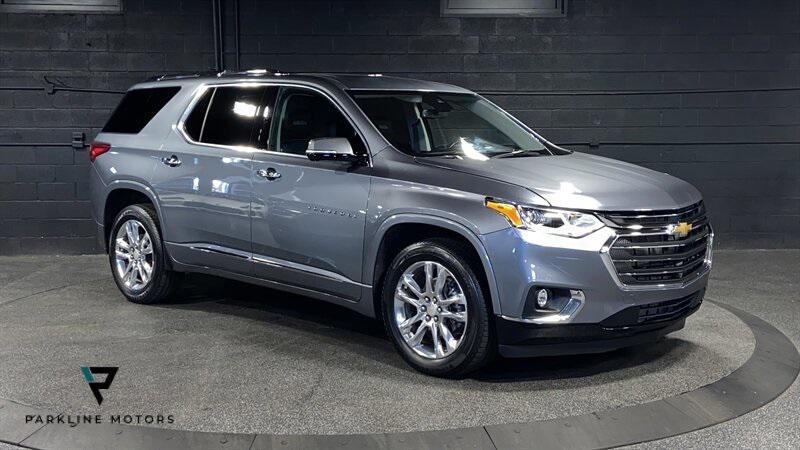 used 2021 Chevrolet Traverse car, priced at $29,499