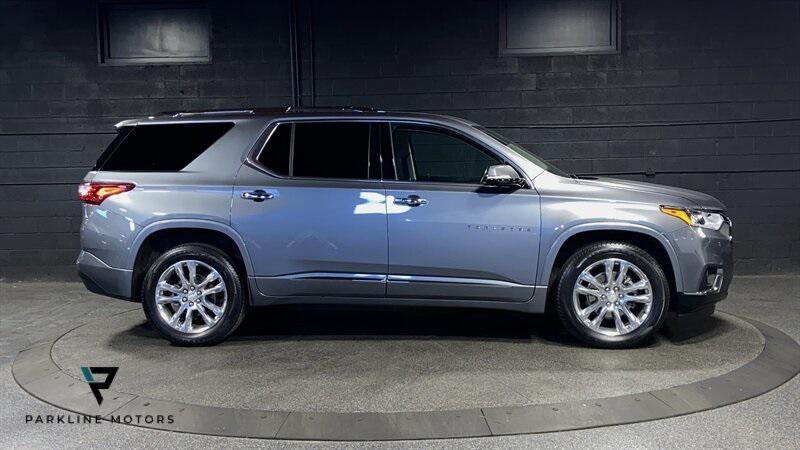 used 2021 Chevrolet Traverse car, priced at $29,499