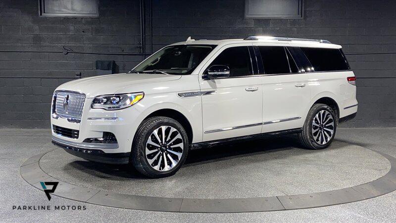 used 2023 Lincoln Navigator car, priced at $58,999