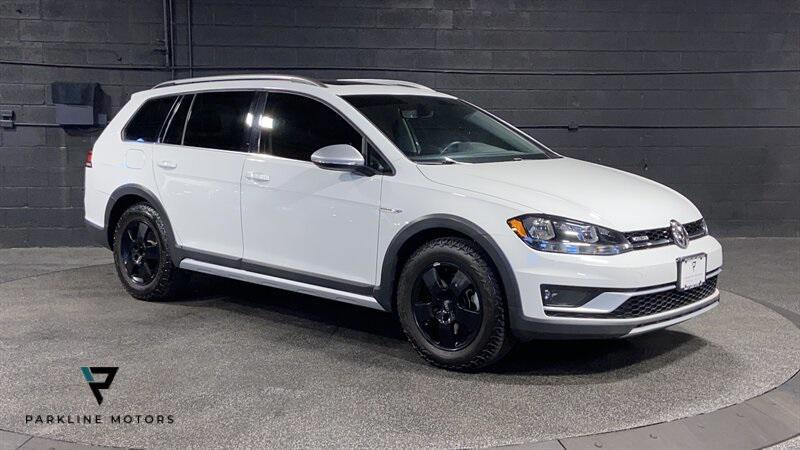 used 2019 Volkswagen Golf Alltrack car, priced at $19,499