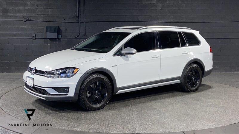 used 2019 Volkswagen Golf Alltrack car, priced at $19,499