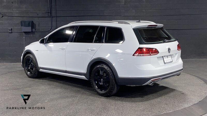 used 2019 Volkswagen Golf Alltrack car, priced at $19,499