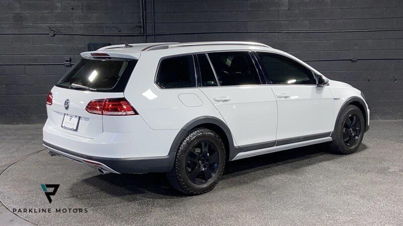 used 2019 Volkswagen Golf Alltrack car, priced at $19,499