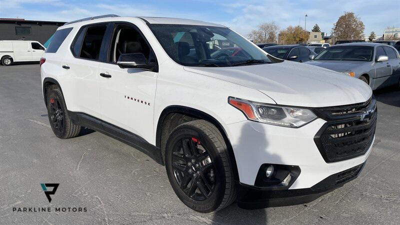 used 2020 Chevrolet Traverse car, priced at $27,499