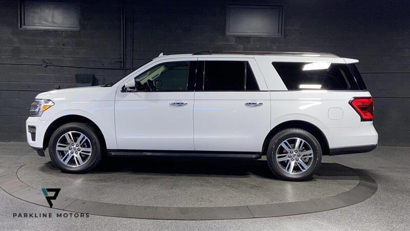 used 2024 Ford Expedition car, priced at $57,499