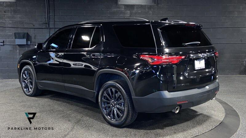 used 2022 Chevrolet Traverse car, priced at $28,499