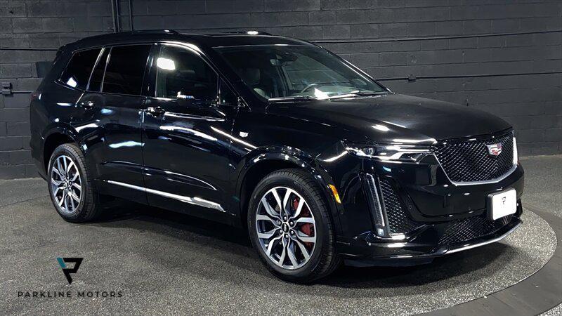 used 2023 Cadillac XT6 car, priced at $39,498