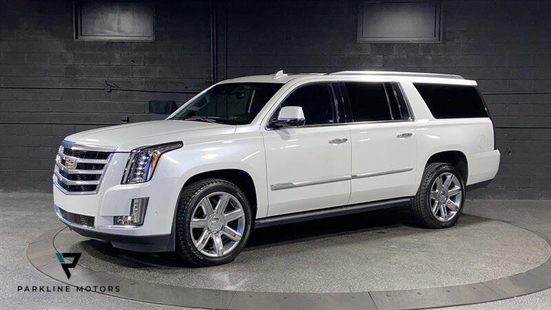 used 2019 Cadillac Escalade ESV car, priced at $31,499