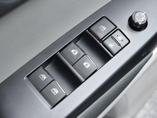 used 2019 Toyota Highlander car, priced at $21,490