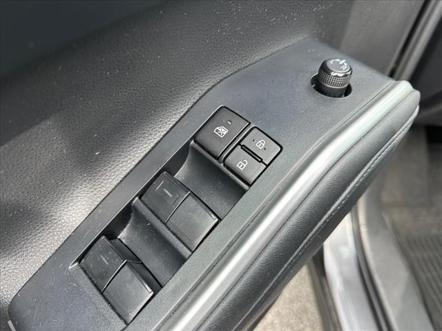 used 2023 Toyota Highlander car, priced at $34,990