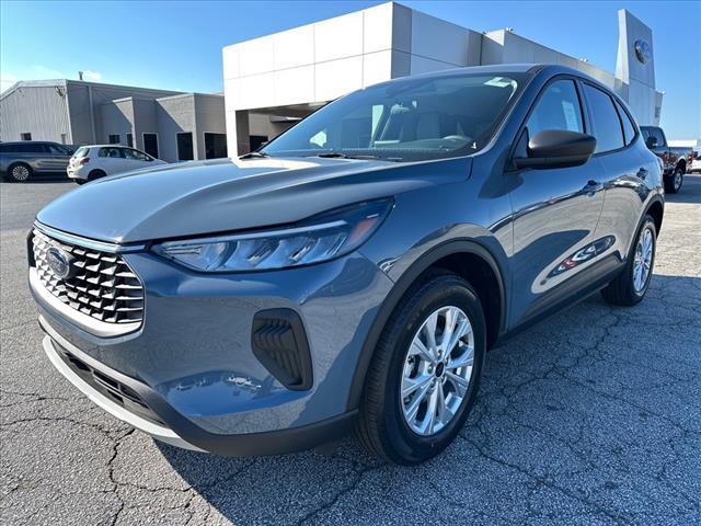 new 2025 Ford Escape car, priced at $30,135