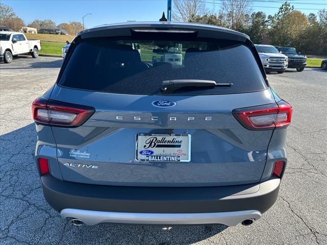 new 2025 Ford Escape car, priced at $30,135