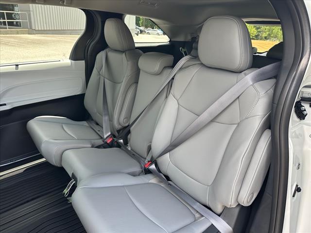 new 2025 Toyota Sienna car, priced at $47,698