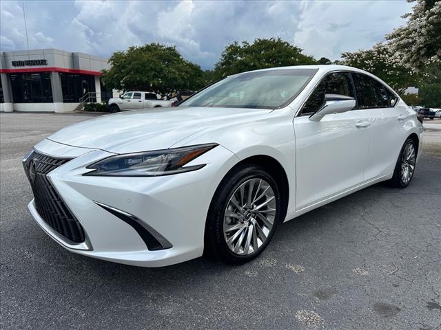 used 2023 Lexus ES 300h car, priced at $46,950