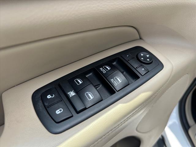 used 2017 Jeep Grand Cherokee car, priced at $18,980