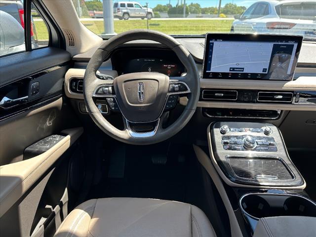 used 2022 Lincoln Nautilus car, priced at $31,980