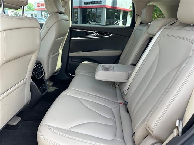used 2022 Lincoln Nautilus car, priced at $31,980