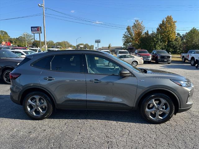 new 2025 Ford Escape car, priced at $31,686