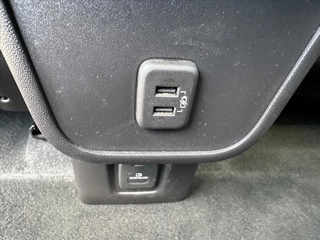 used 2024 Chevrolet Equinox car, priced at $28,970