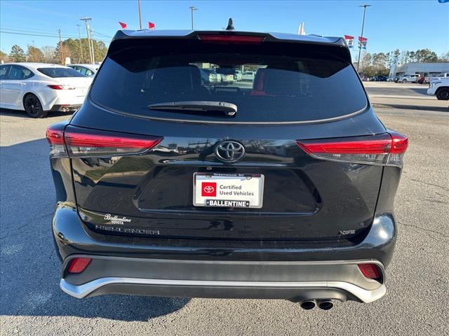 used 2023 Toyota Highlander car, priced at $41,980