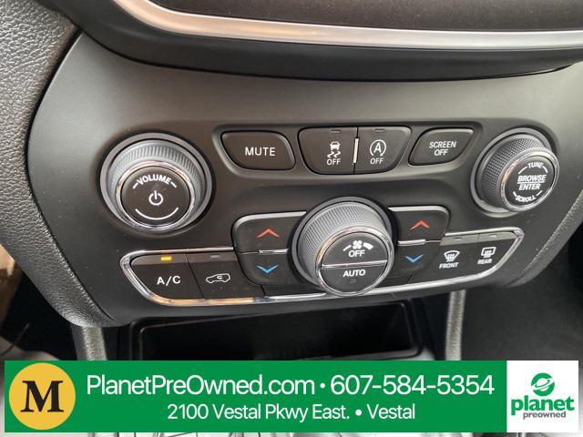used 2022 Jeep Cherokee car, priced at $28,563