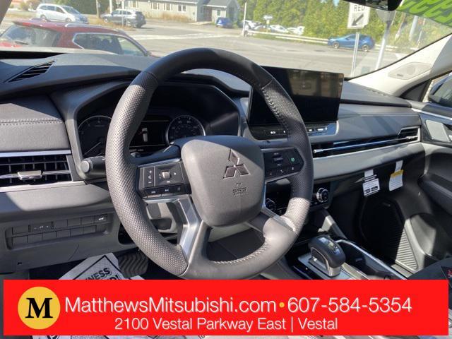 new 2025 Mitsubishi Outlander car, priced at $42,993