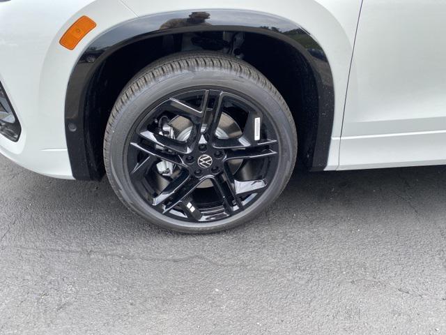 new 2025 Volkswagen Tiguan car, priced at $39,237