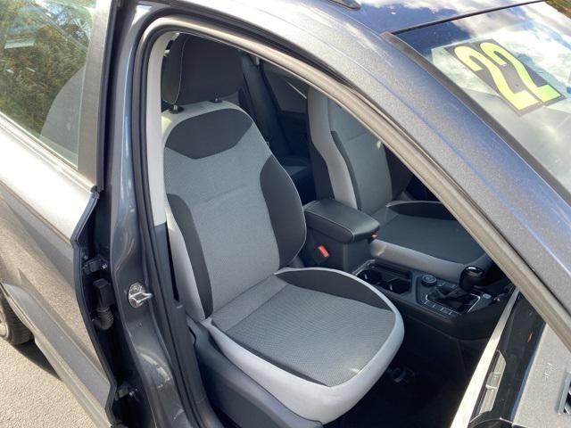 used 2022 Volkswagen Taos car