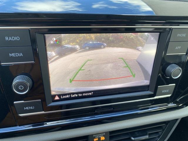 used 2022 Volkswagen Taos car