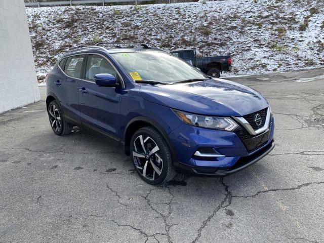 used 2021 Nissan Rogue Sport car, priced at $22,990