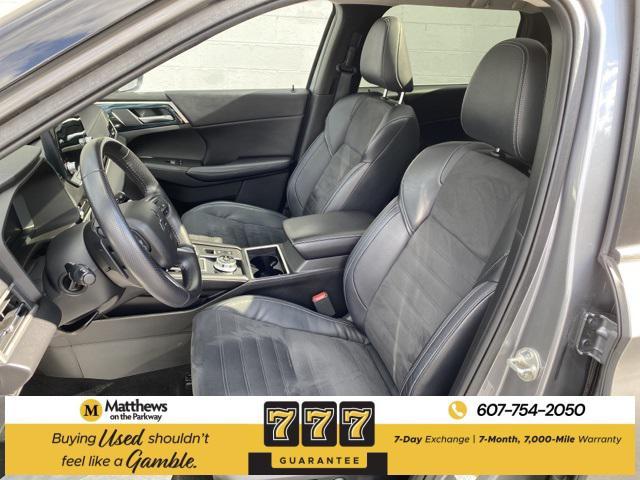 used 2022 Mitsubishi Outlander car, priced at $22,992