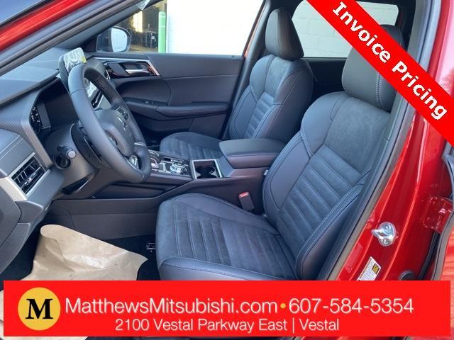 new 2024 Mitsubishi Outlander car, priced at $35,866