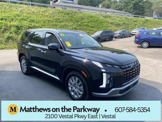 used 2025 Hyundai Palisade car, priced at $39,864