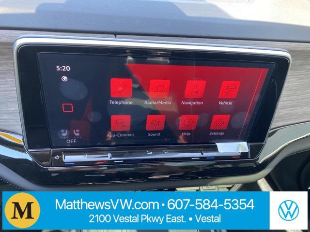 new 2025 Volkswagen Atlas car, priced at $53,984